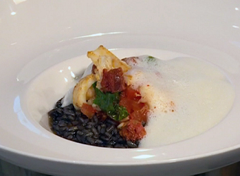 squid-ink-risotto-chorizo-parmesan foam